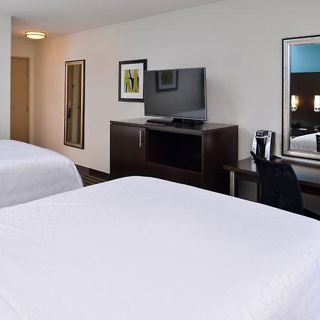Holiday Inn Express Montgomery East I-85 By Ihg Exterior foto