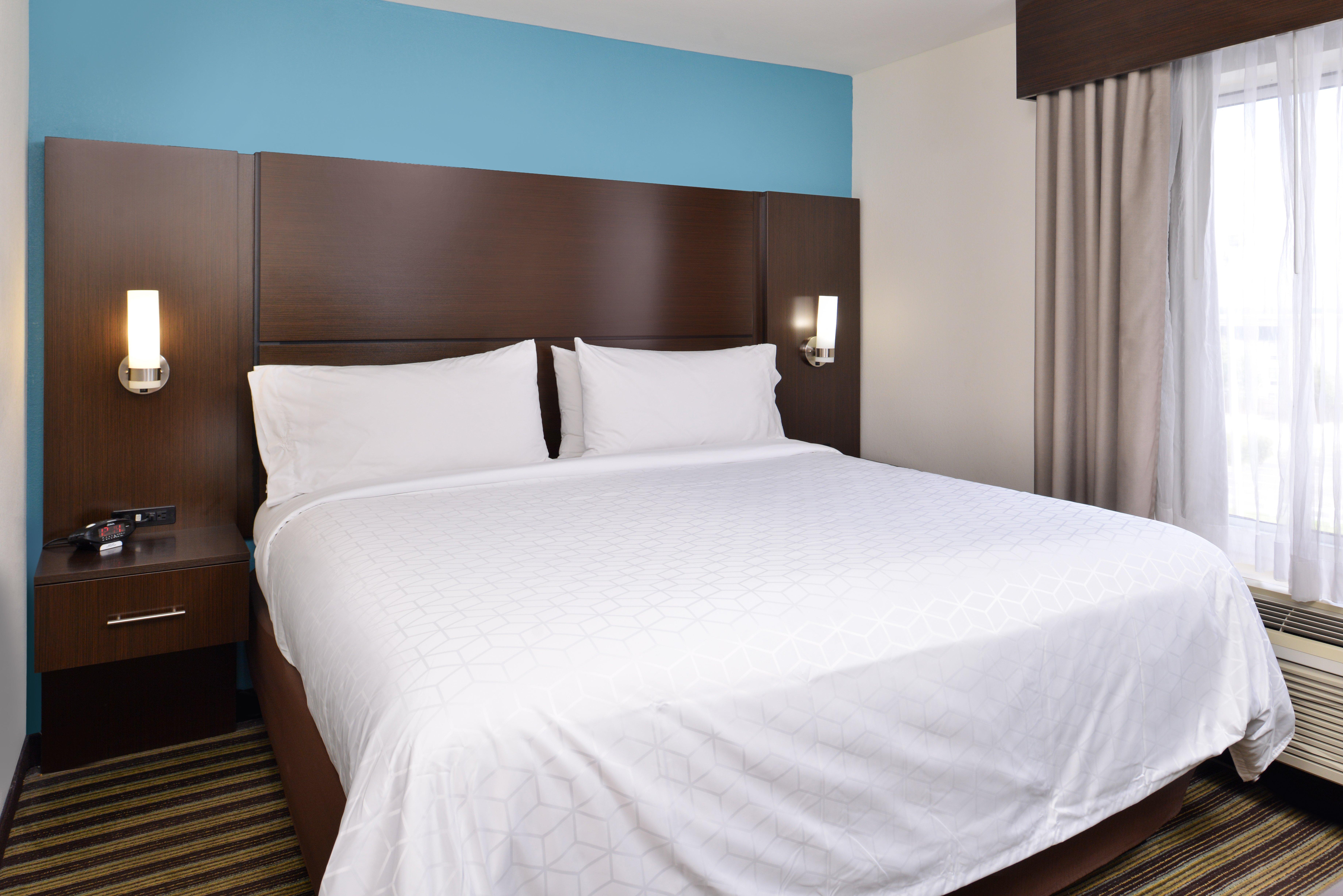 Holiday Inn Express Montgomery East I-85 By Ihg Exterior foto