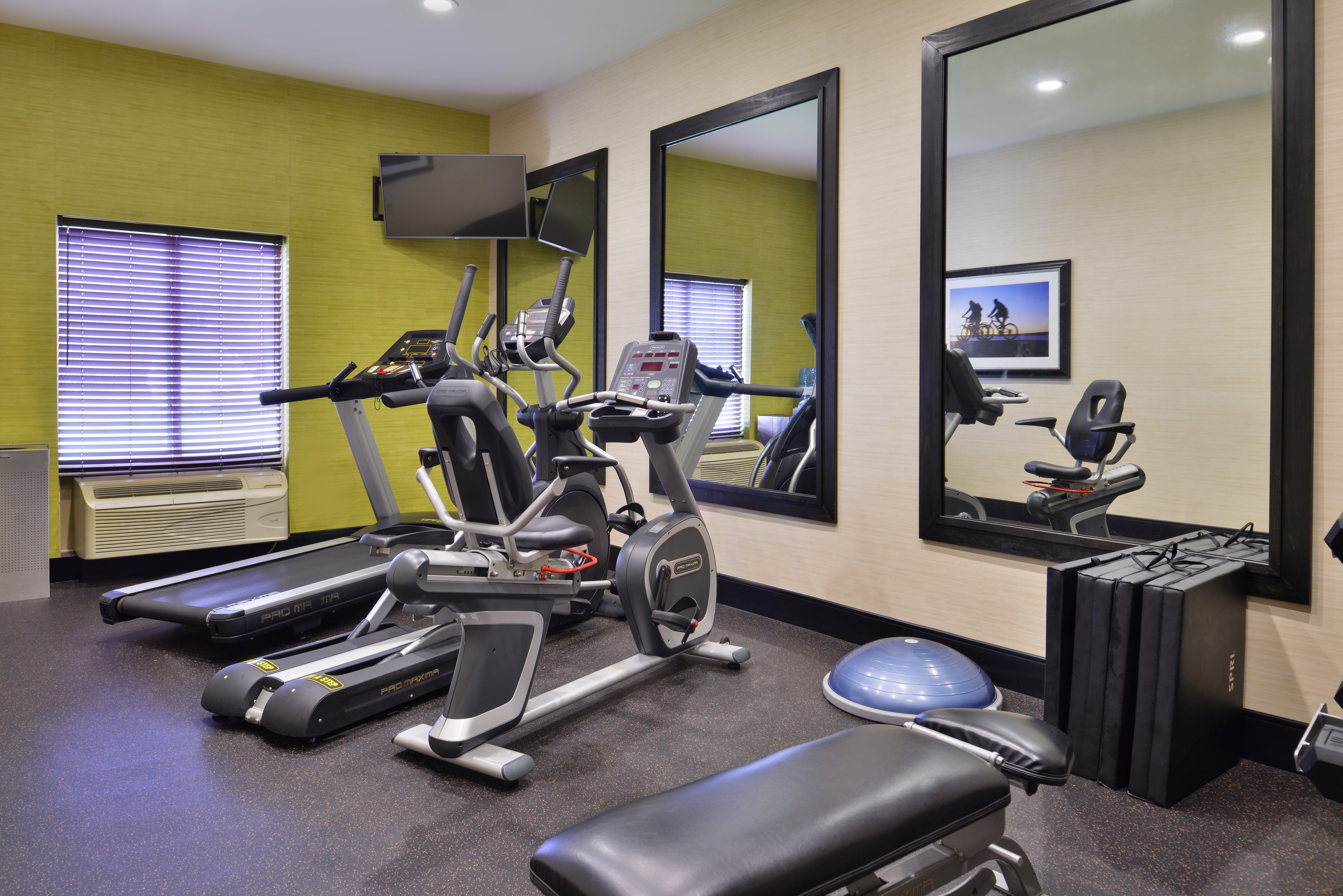 Holiday Inn Express Montgomery East I-85 By Ihg Exterior foto