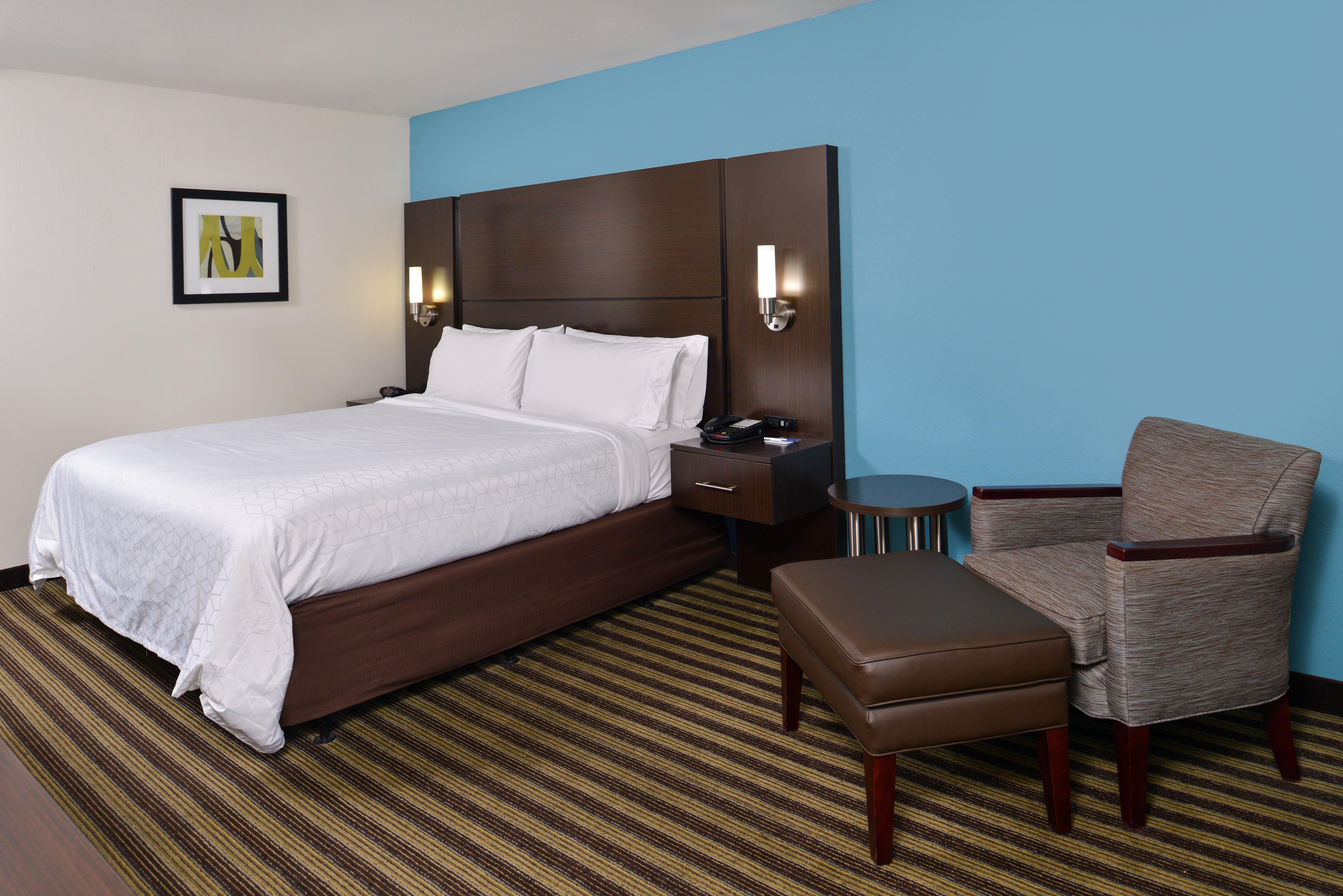 Holiday Inn Express Montgomery East I-85 By Ihg Exterior foto